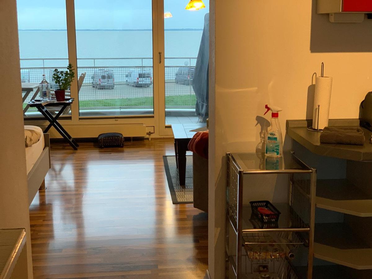 Studio Mit Meerblick Und Grosser Loggia - Direktzugang Zur Nordsee Вилхелмсхафен Екстериор снимка